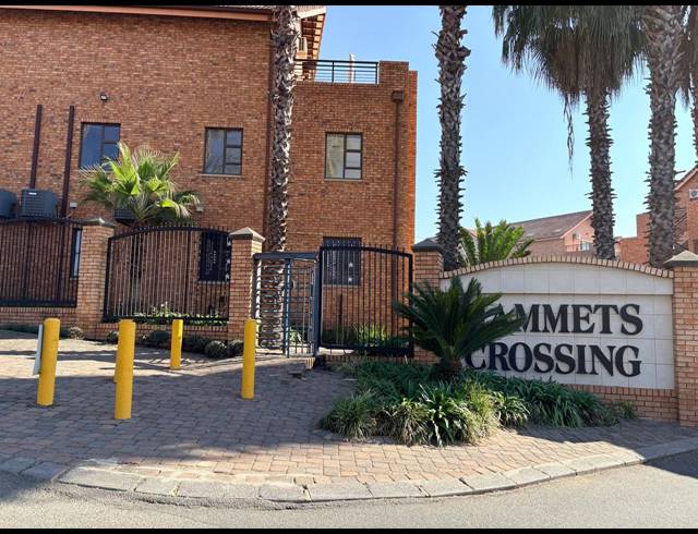 43M² OFFICE TO LET IN FOURWAYS